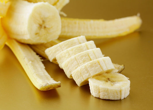 Drugie życie skórki od banana: Ekologiczne triki w Twoim gospodarstwie